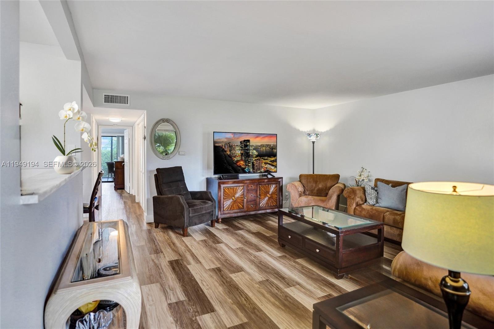 ASHLAND G CONDO - Residential