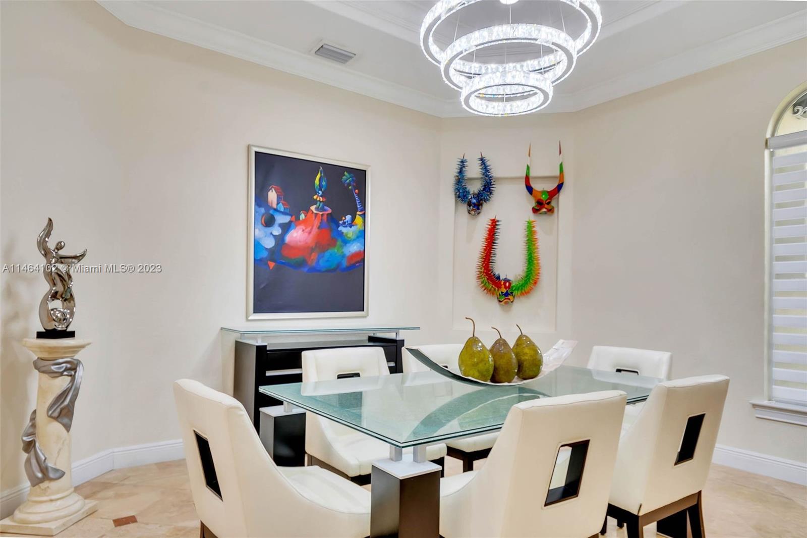 Pinecrest Oaks - Residential