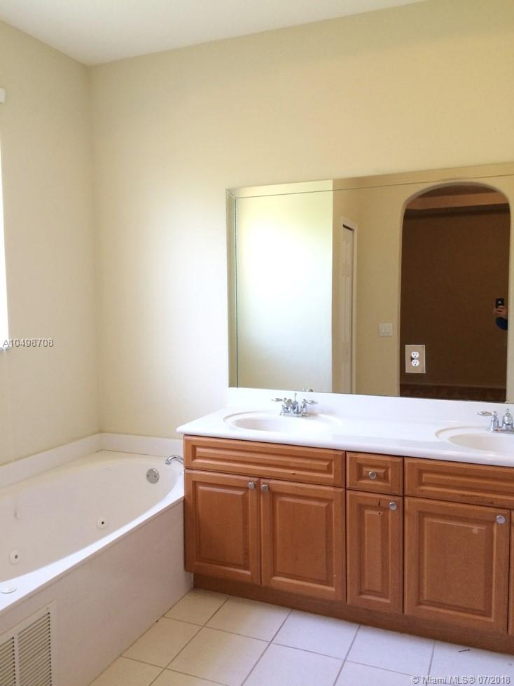 KENDALLAND - Residential Lease