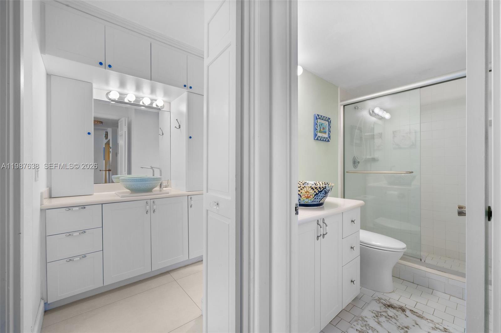 QUADOMAIN TOWER I AND IV - Residential