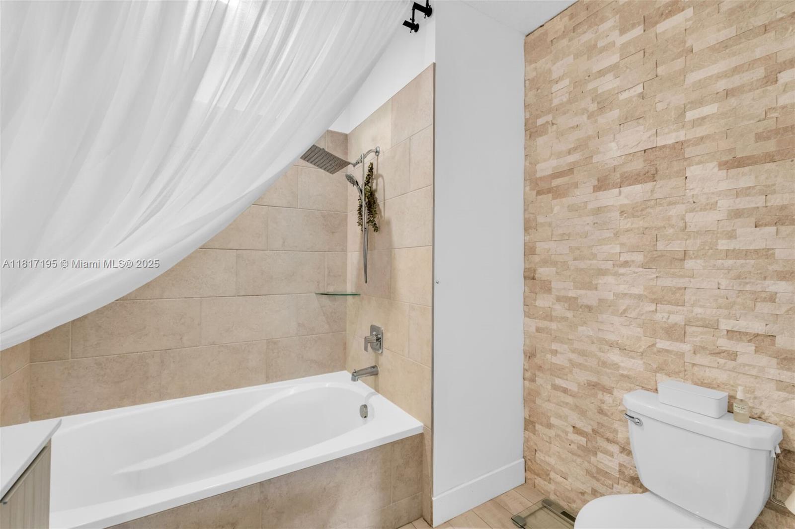 URBANA AT THE RESIDENCES - Residential