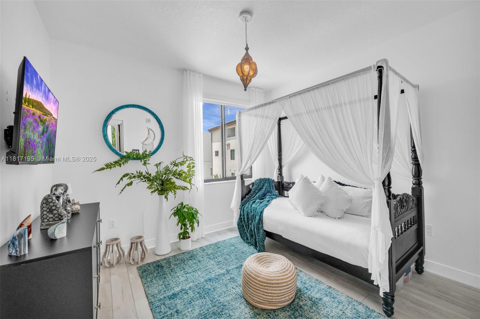 URBANA AT THE RESIDENCES - Residential