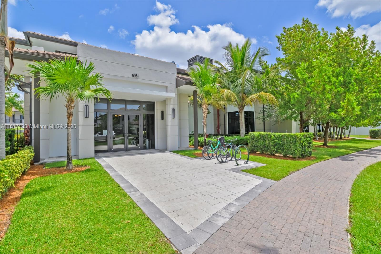 URBANA AT THE RESIDENCES - Residential