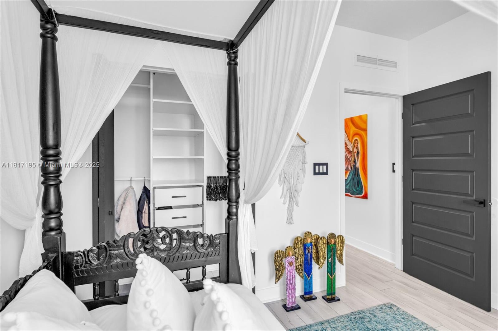 URBANA AT THE RESIDENCES - Residential