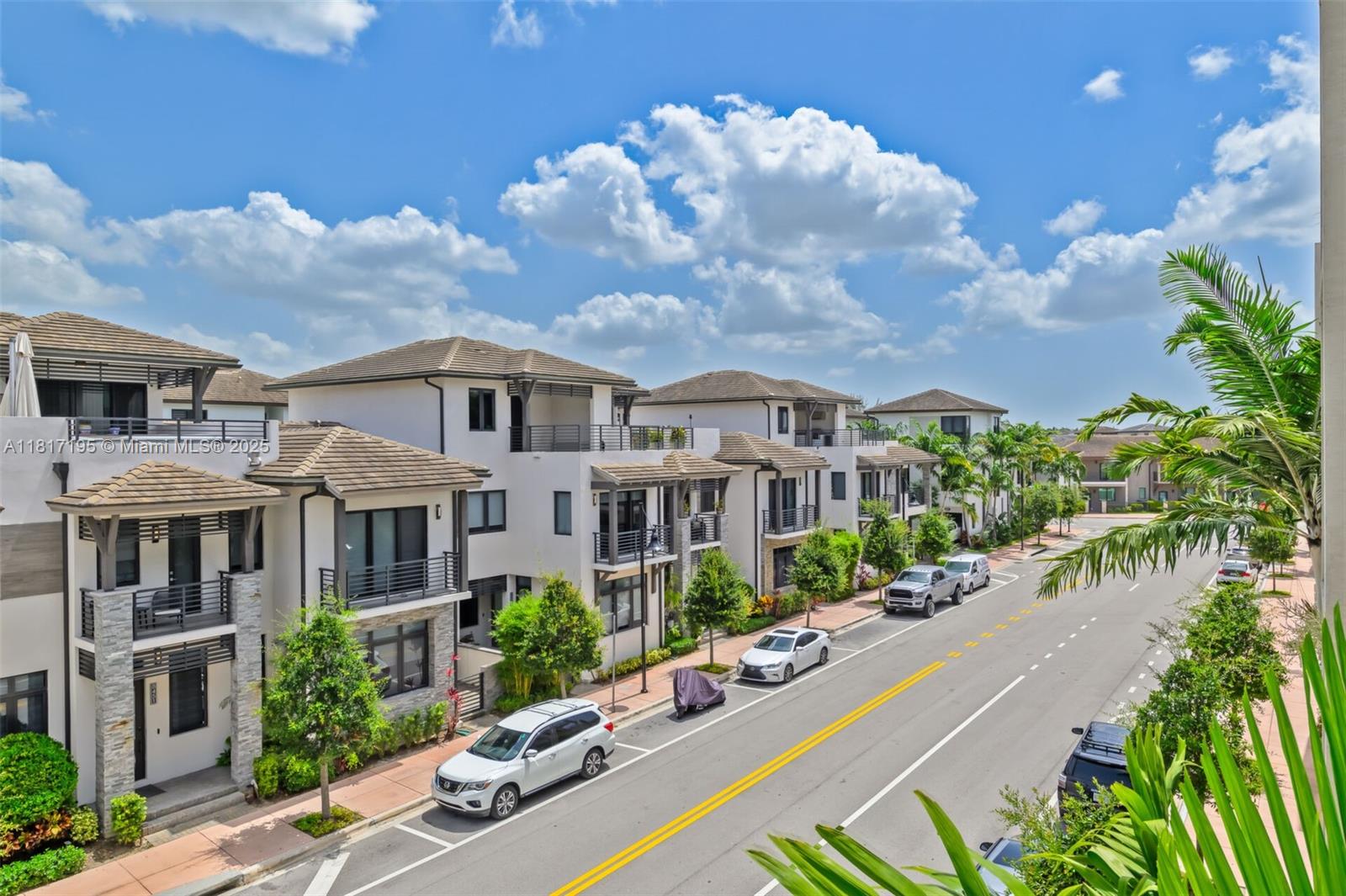 URBANA AT THE RESIDENCES - Residential
