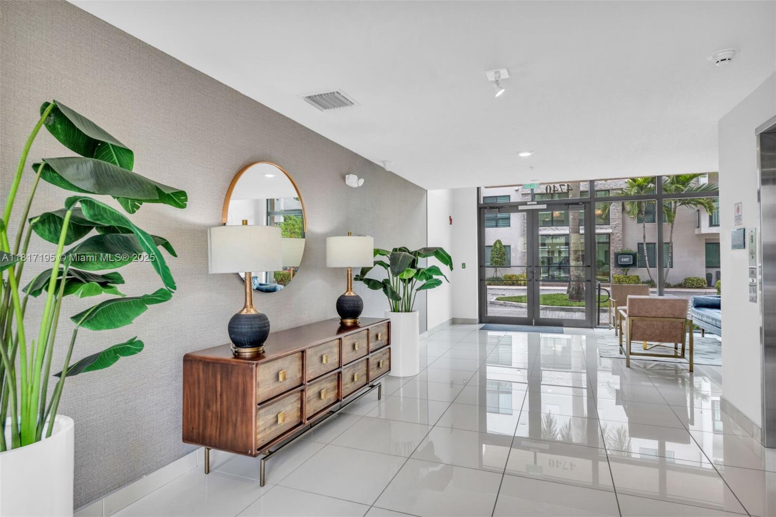 URBANA AT THE RESIDENCES - Residential
