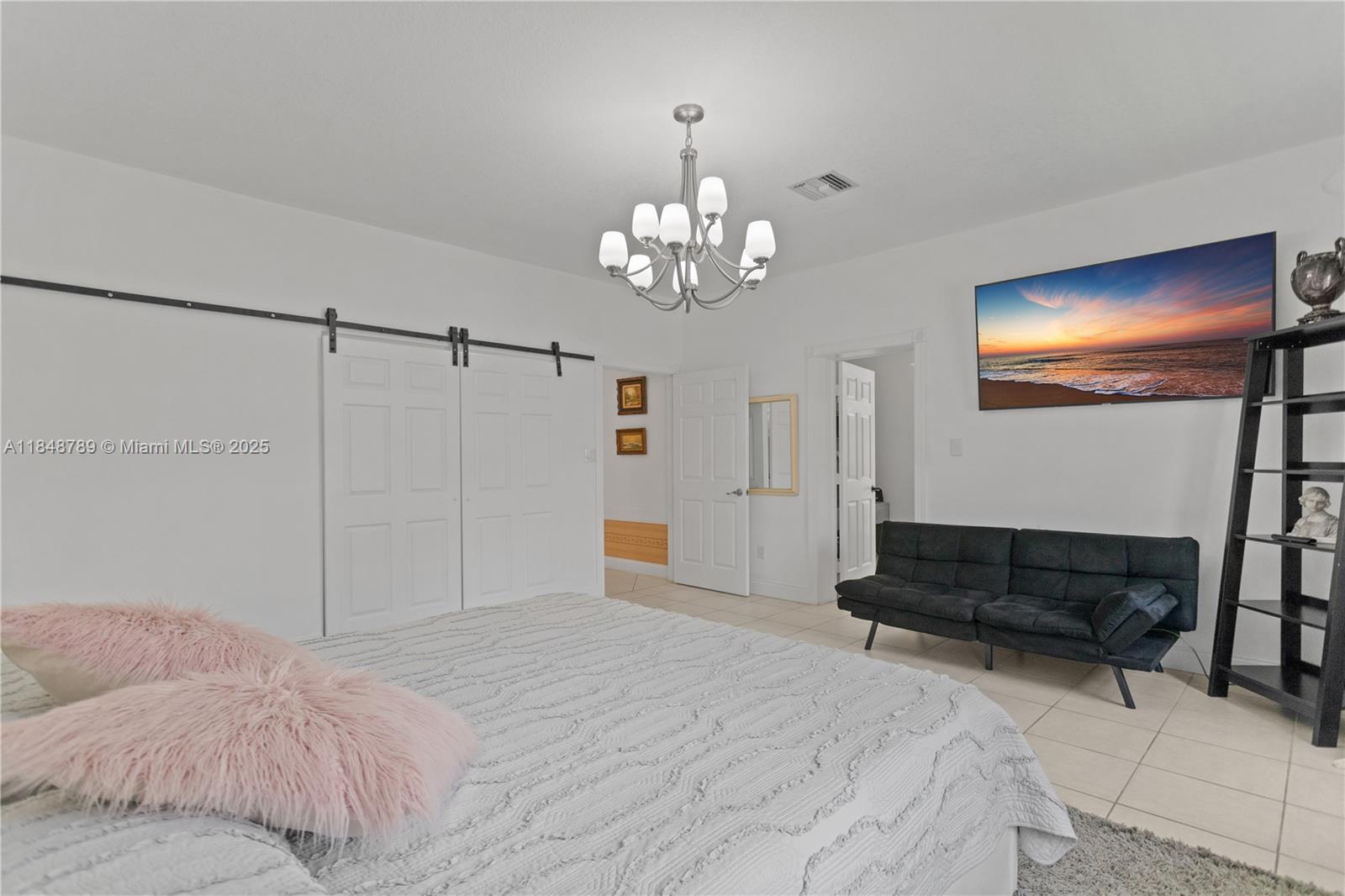 SUNSET TRAILS NO 4 - Residential