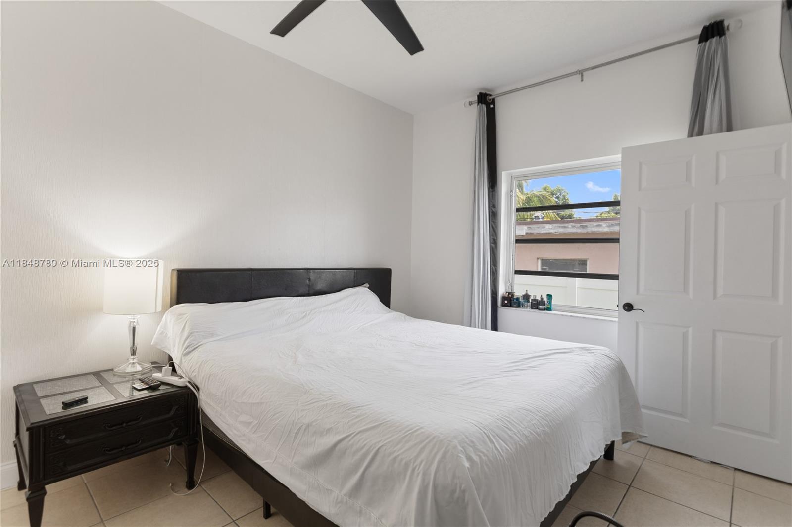 SUNSET TRAILS NO 4 - Residential