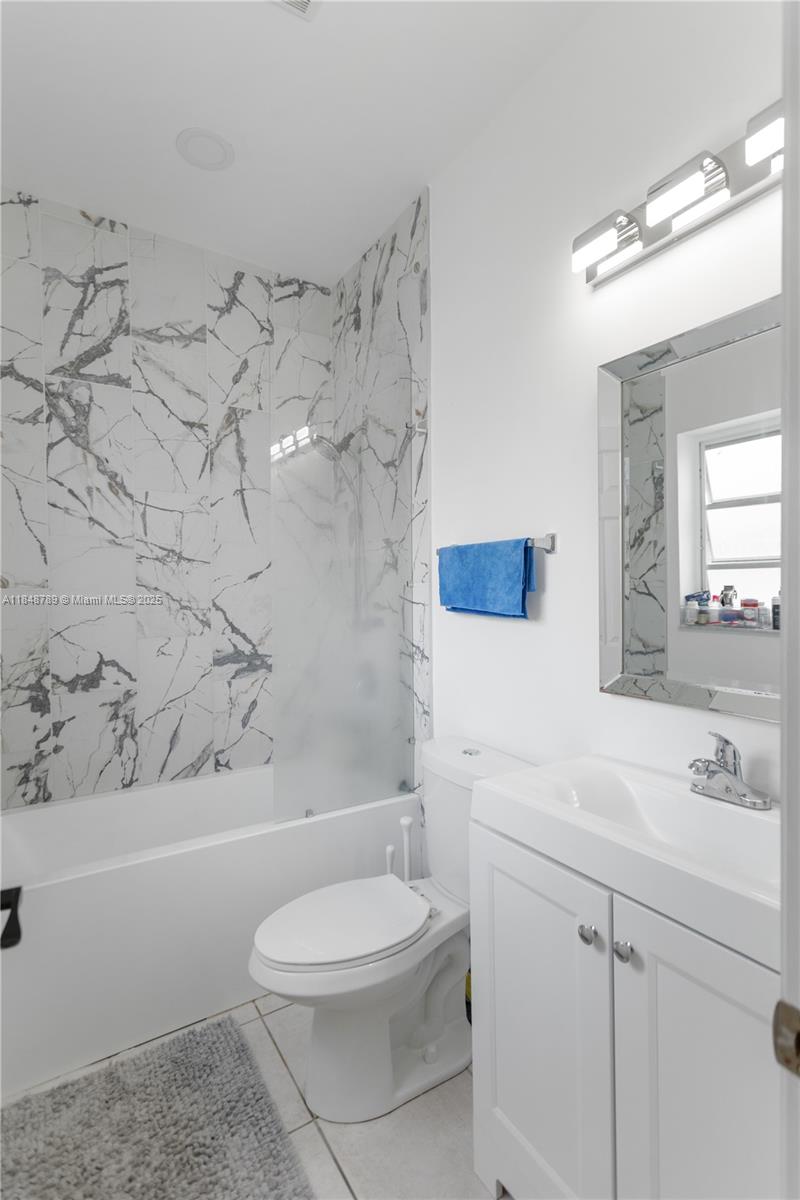 SUNSET TRAILS NO 4 - Residential