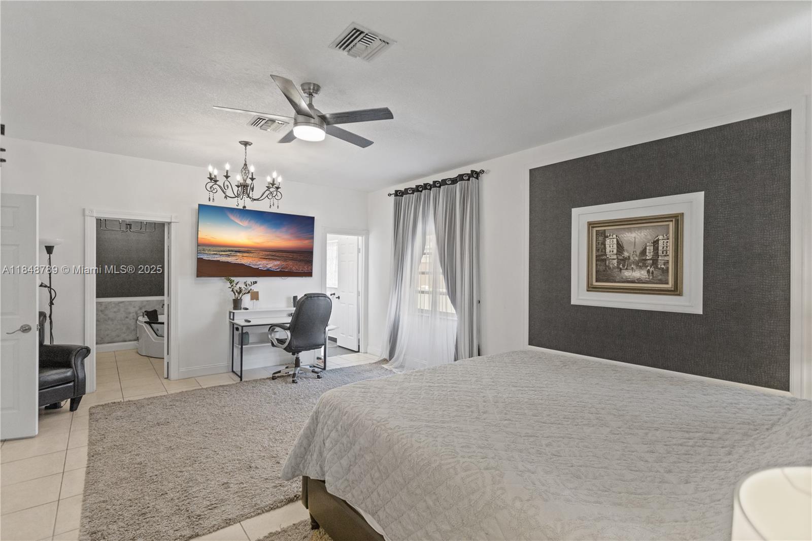 SUNSET TRAILS NO 4 - Residential