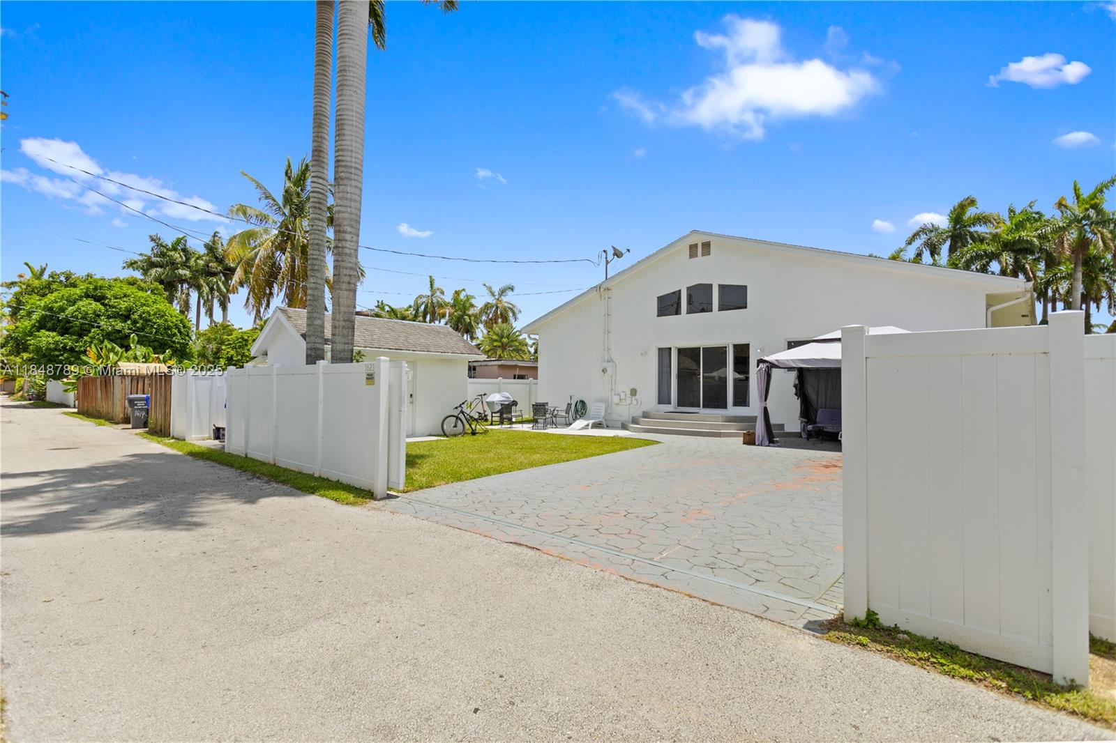 SUNSET TRAILS NO 4 - Residential