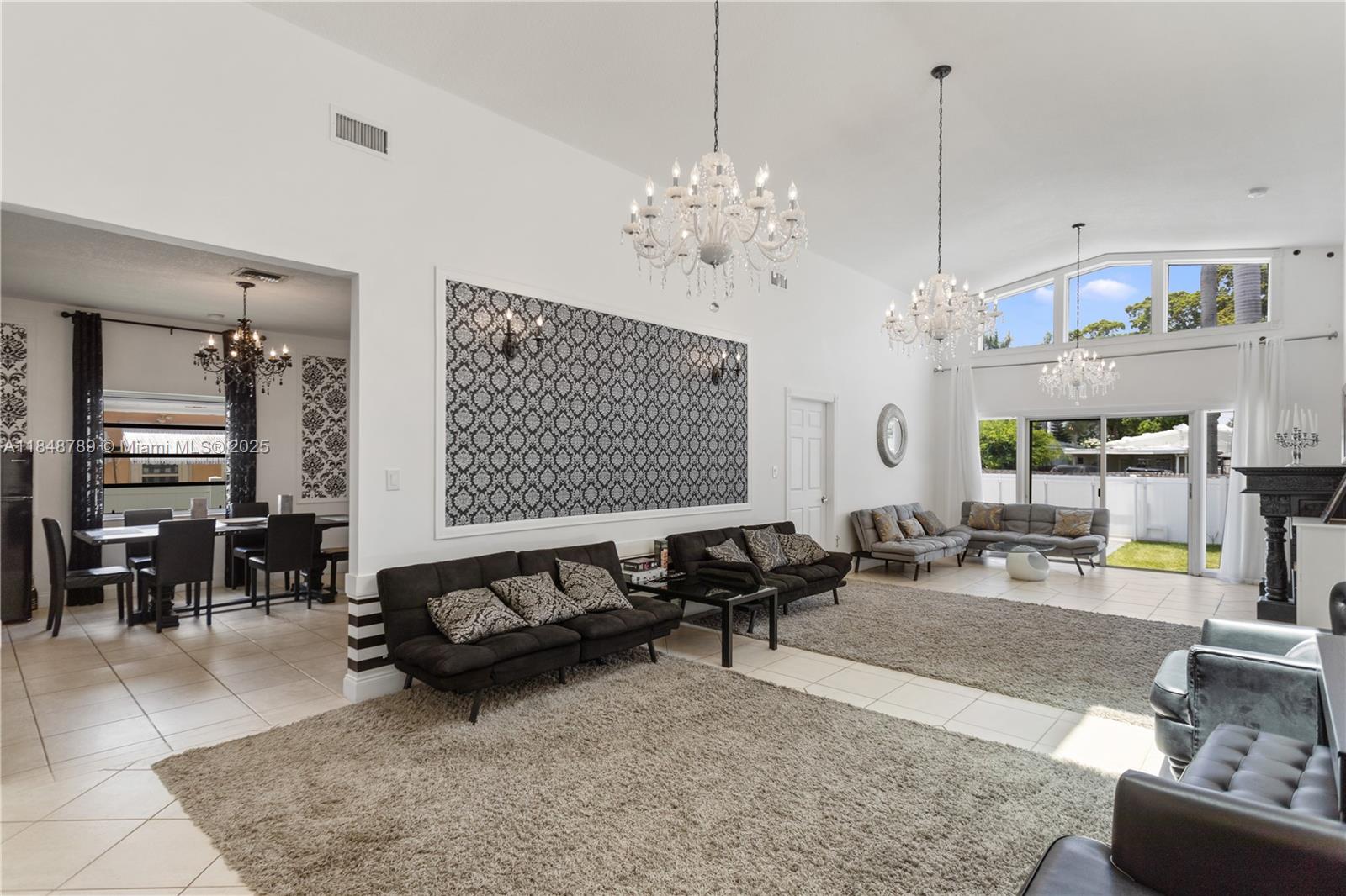 SUNSET TRAILS NO 4 - Residential