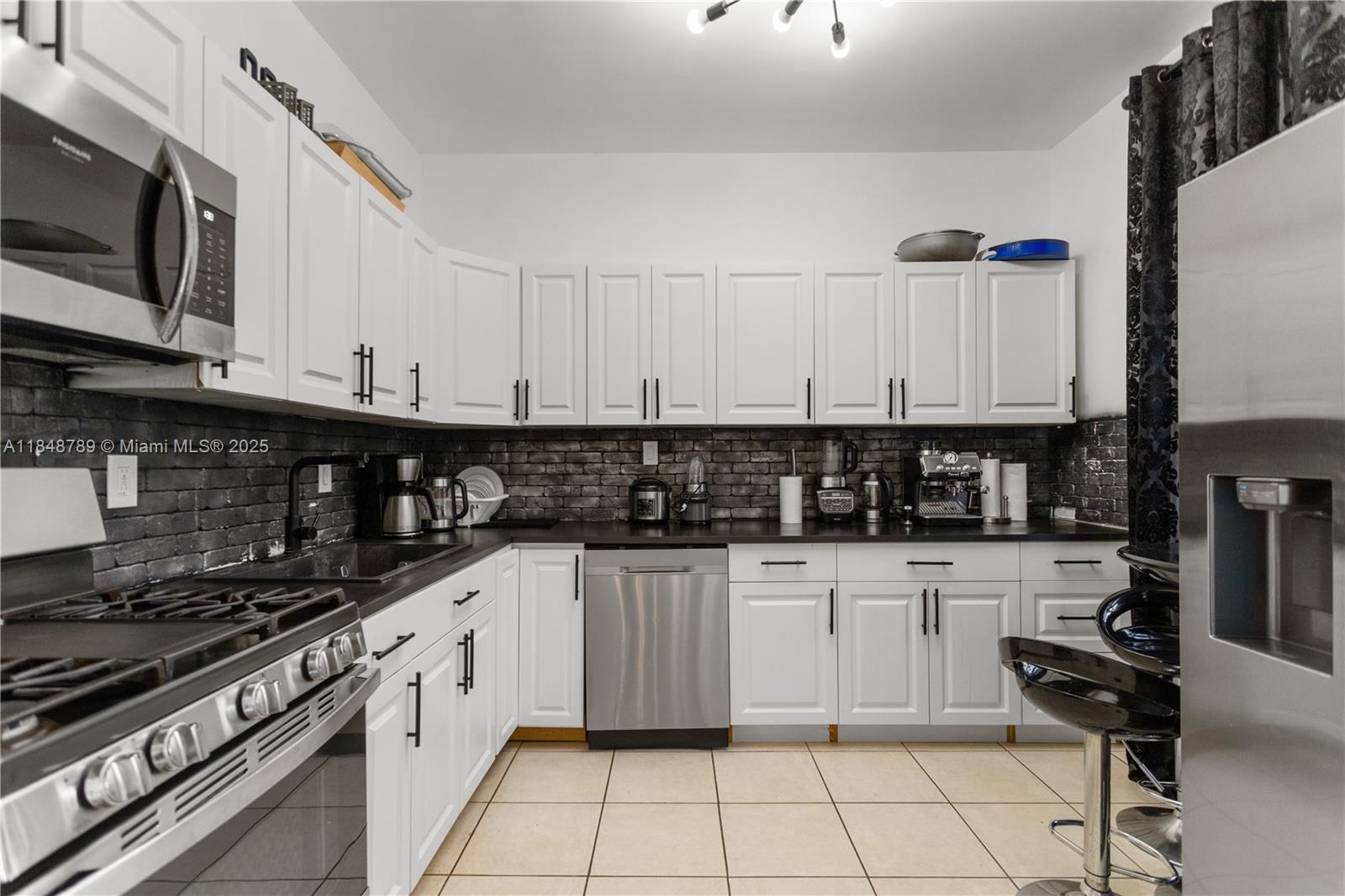 SUNSET TRAILS NO 4 - Residential