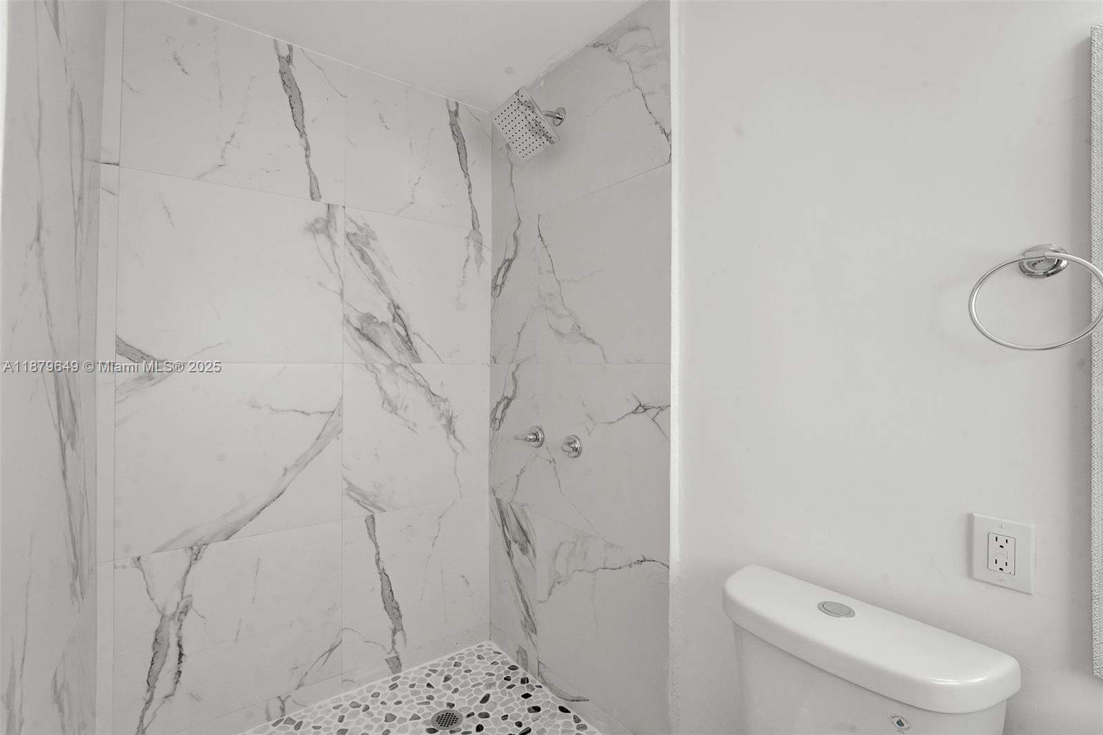 HOLLYWOOD BEACH HEIGHTS S - Residential Lease