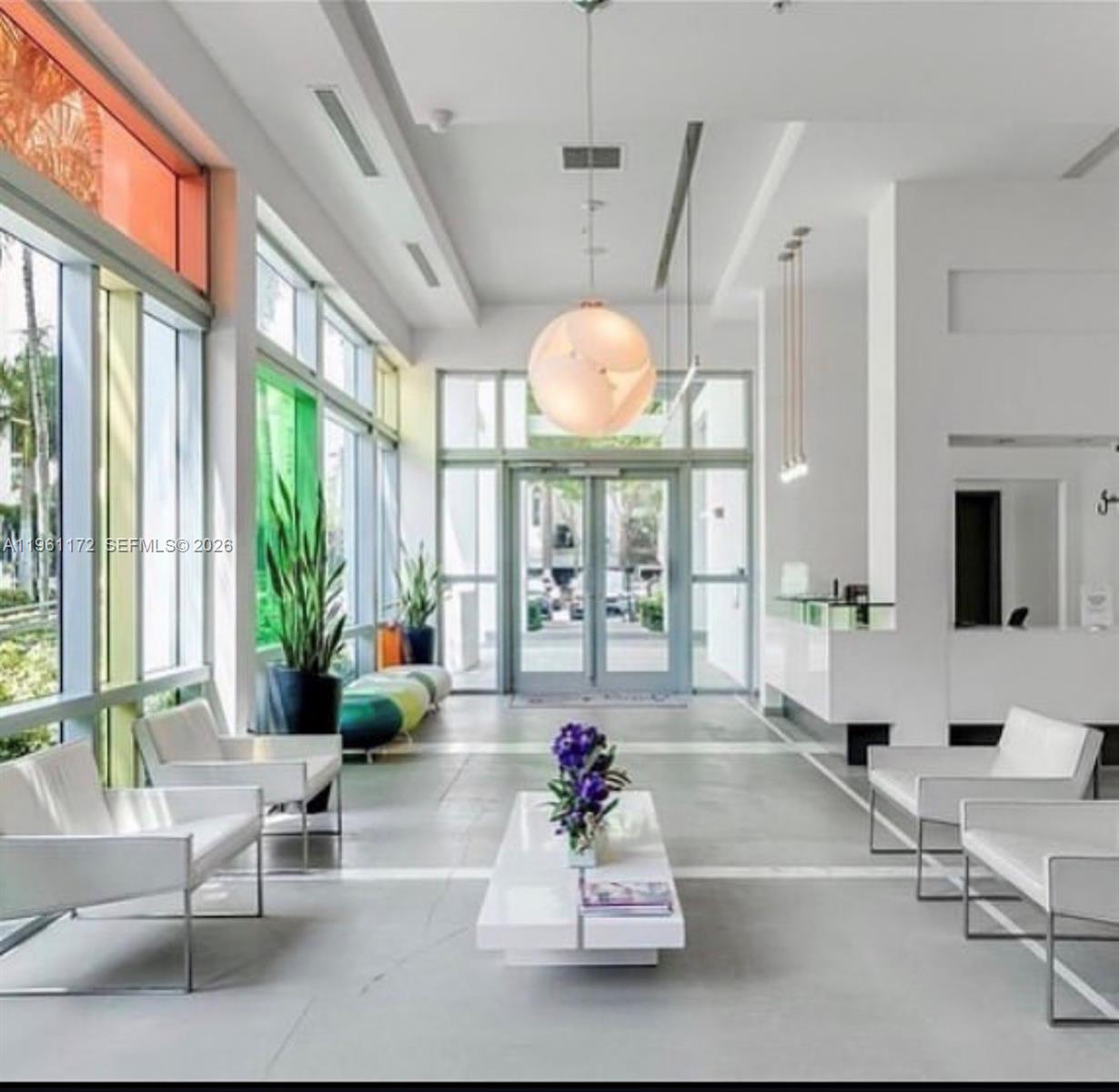 GALLERY ART CONDO - Residential