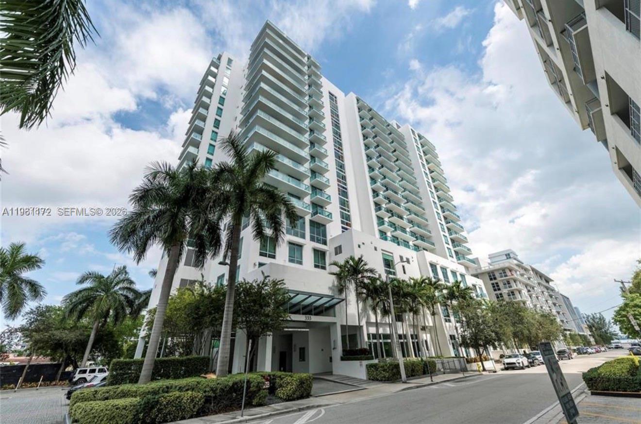 GALLERY ART CONDO - Residential