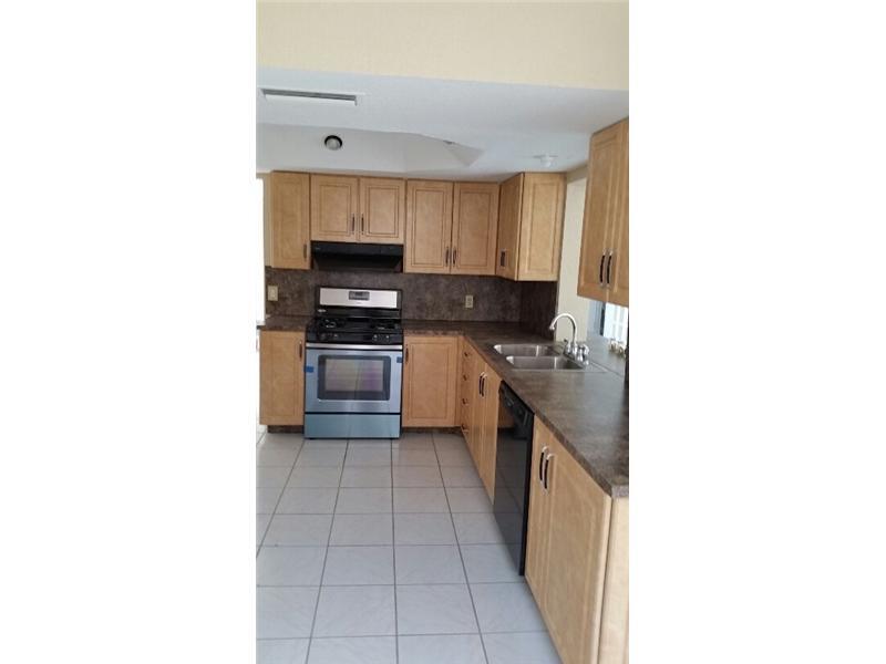 SUNRISE GOLF VILLAGE SEC - Residential