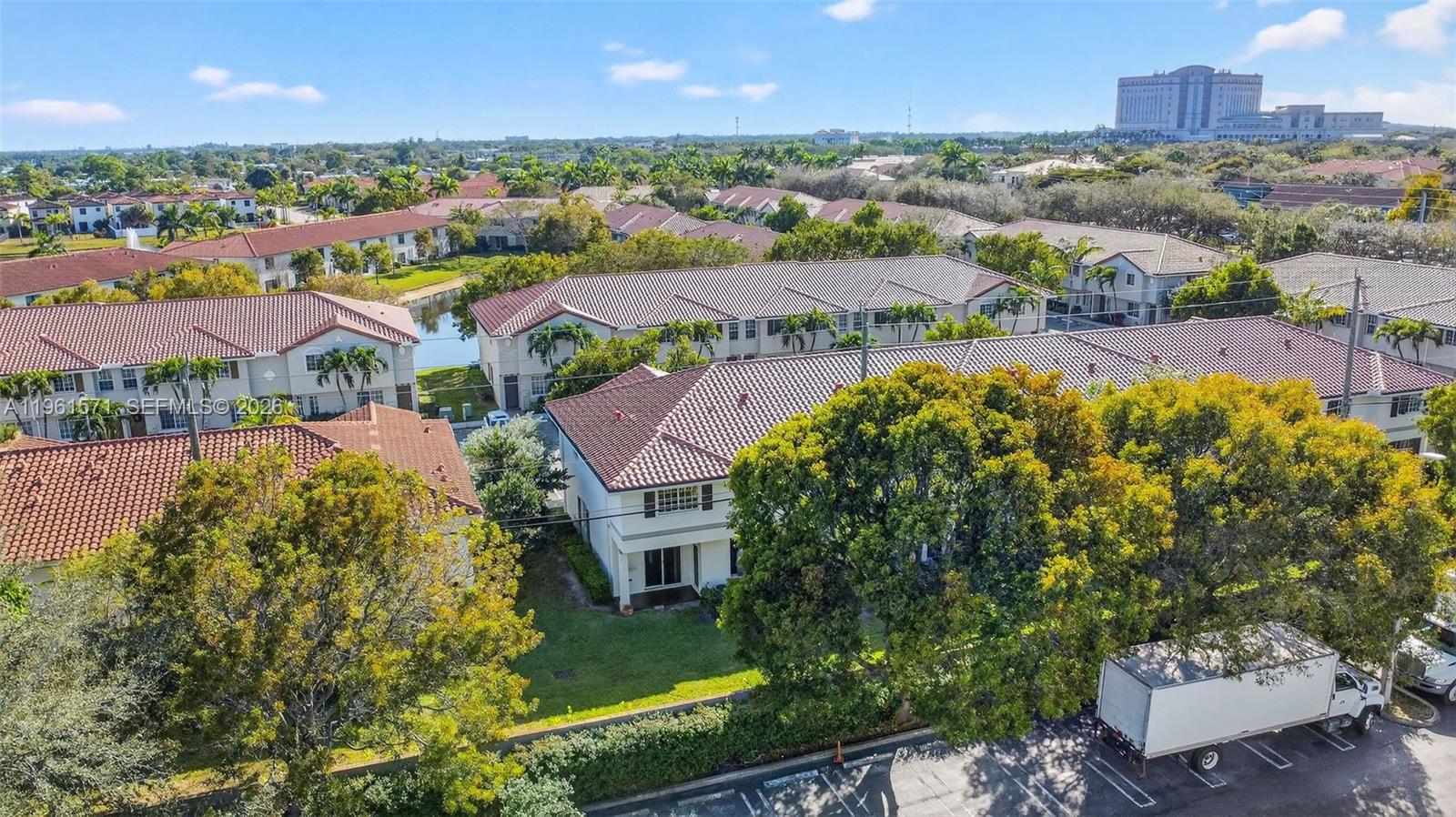 MEDITERRANEA - Residential