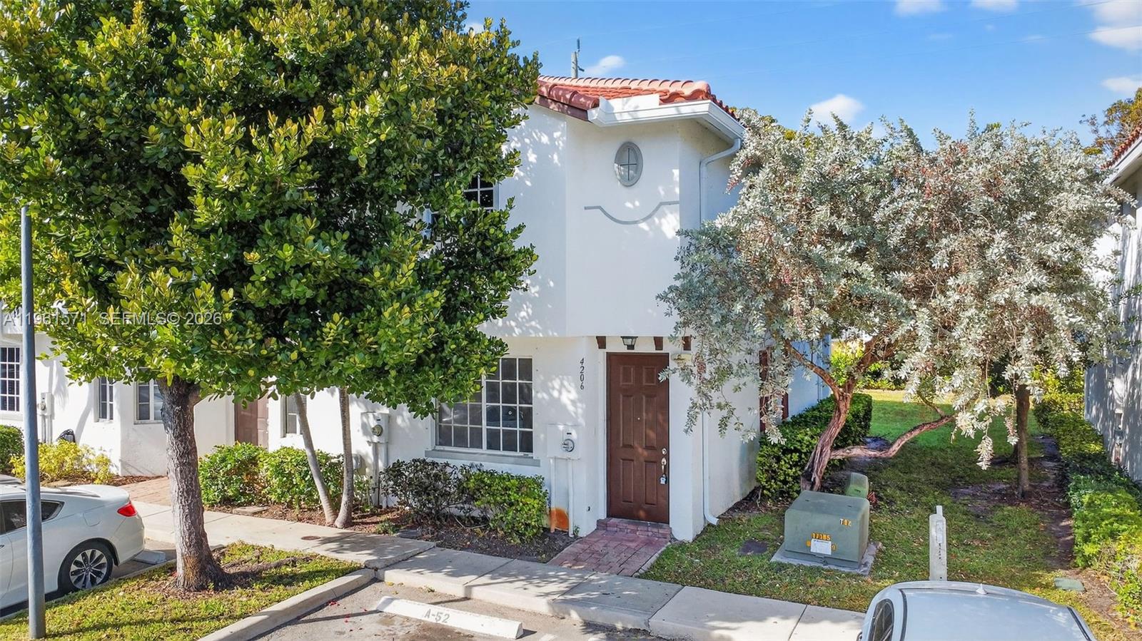 MEDITERRANEA - Residential