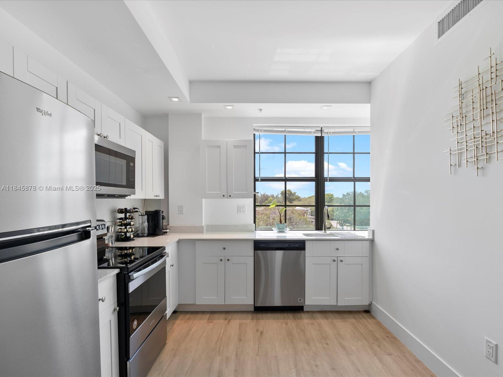 MAIN STREET LOFTS CONDO - Residential