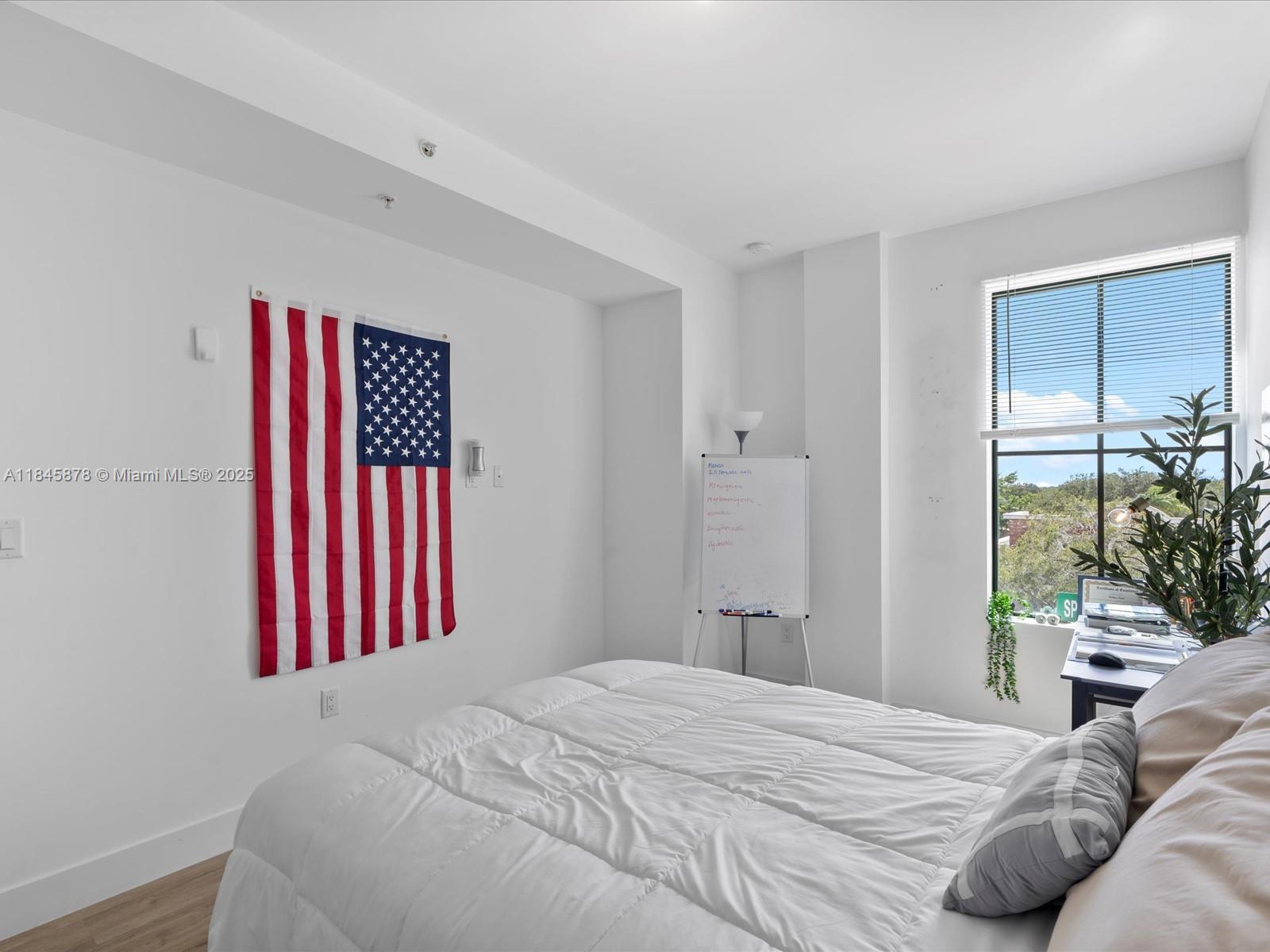 MAIN STREET LOFTS CONDO - Residential