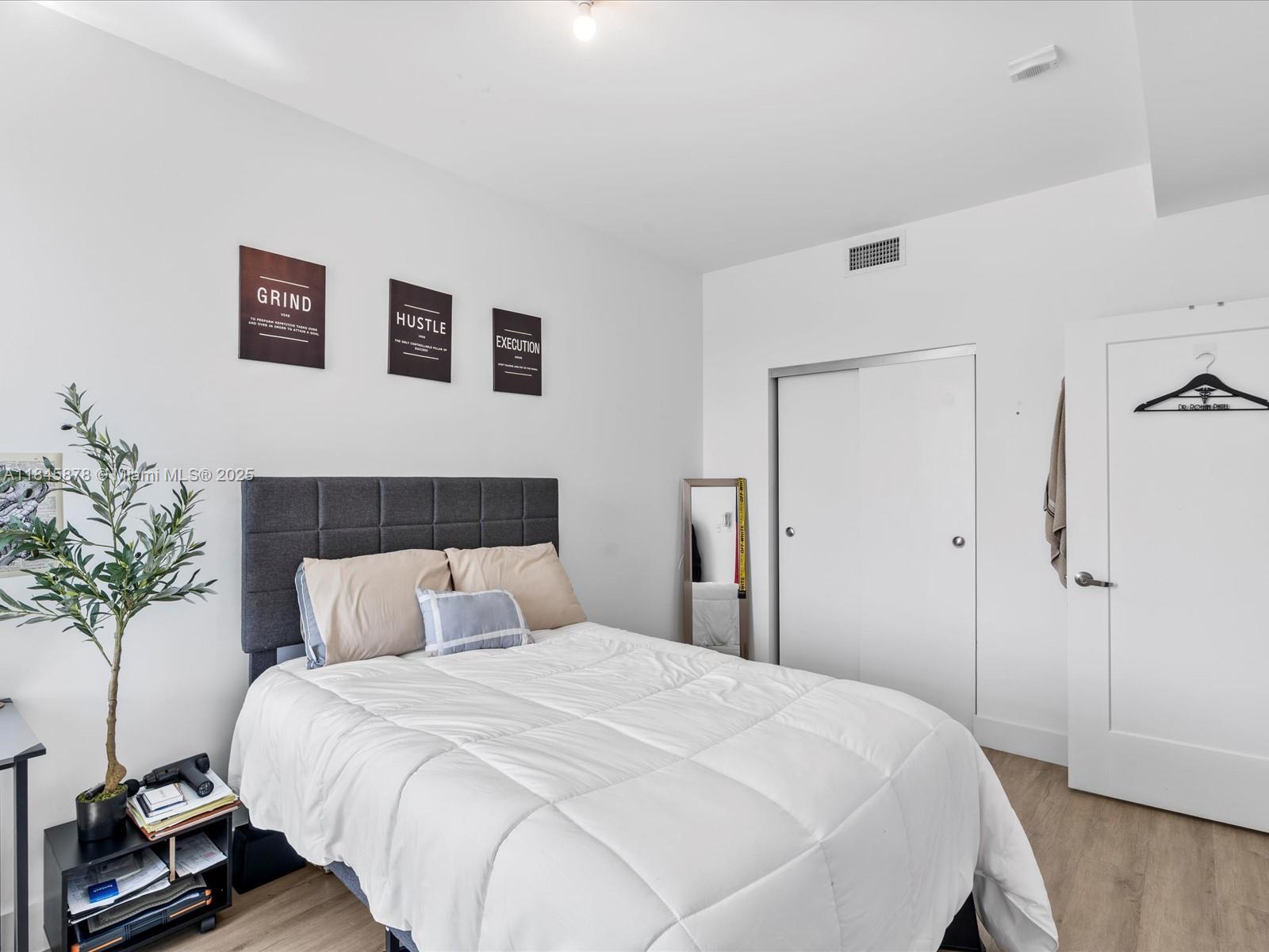 MAIN STREET LOFTS CONDO - Residential