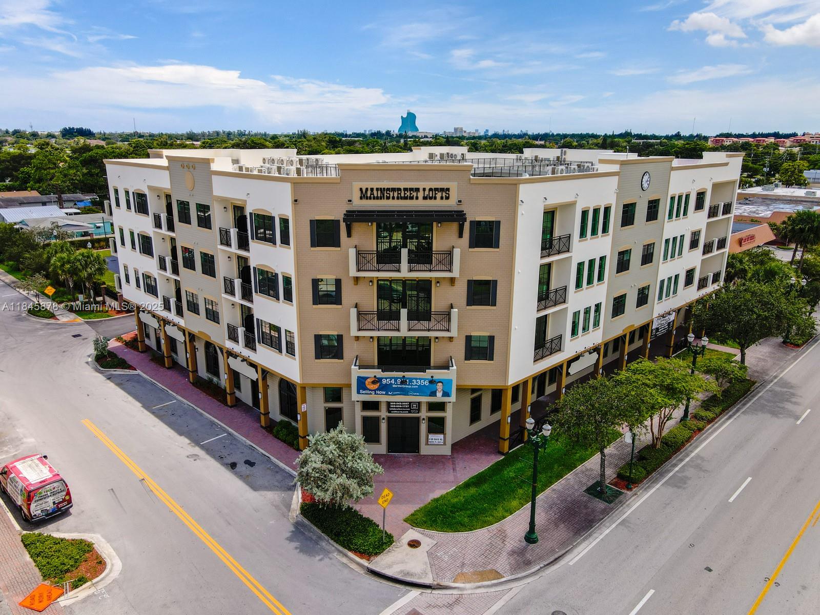 MAIN STREET LOFTS CONDO - Residential