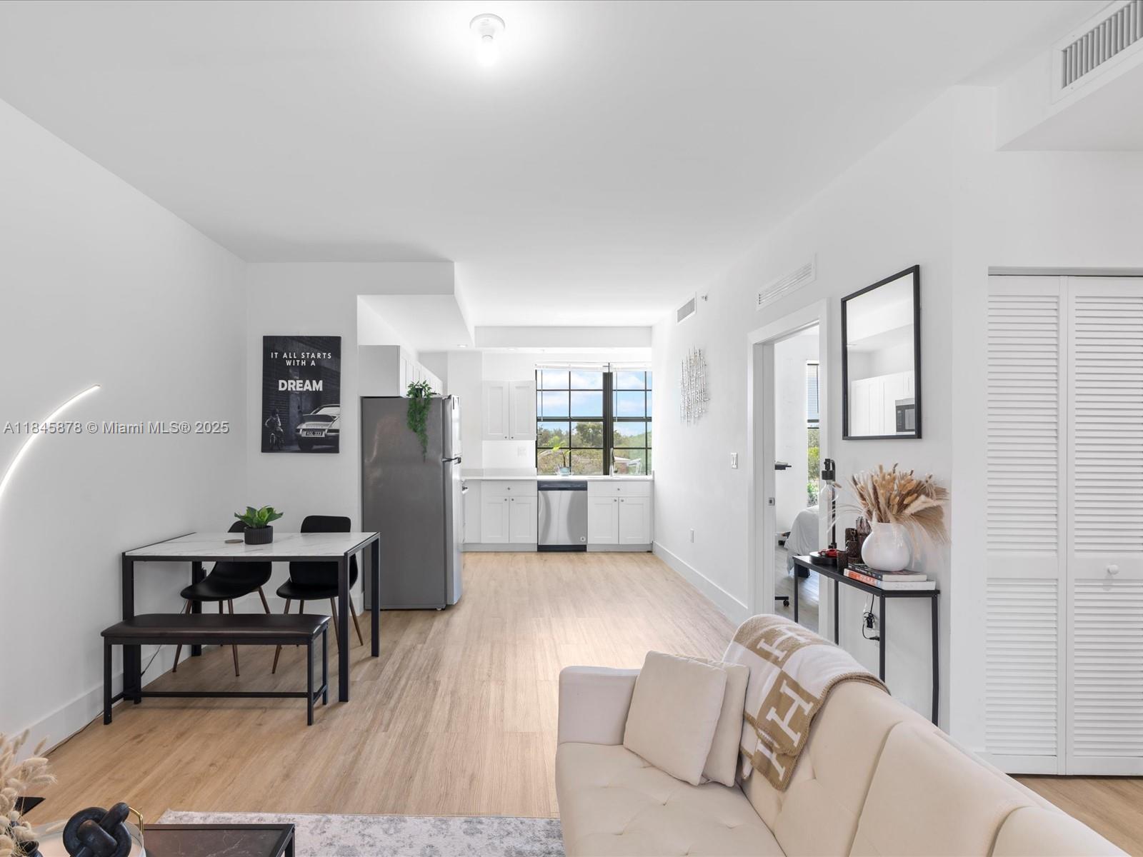 MAIN STREET LOFTS CONDO - Residential