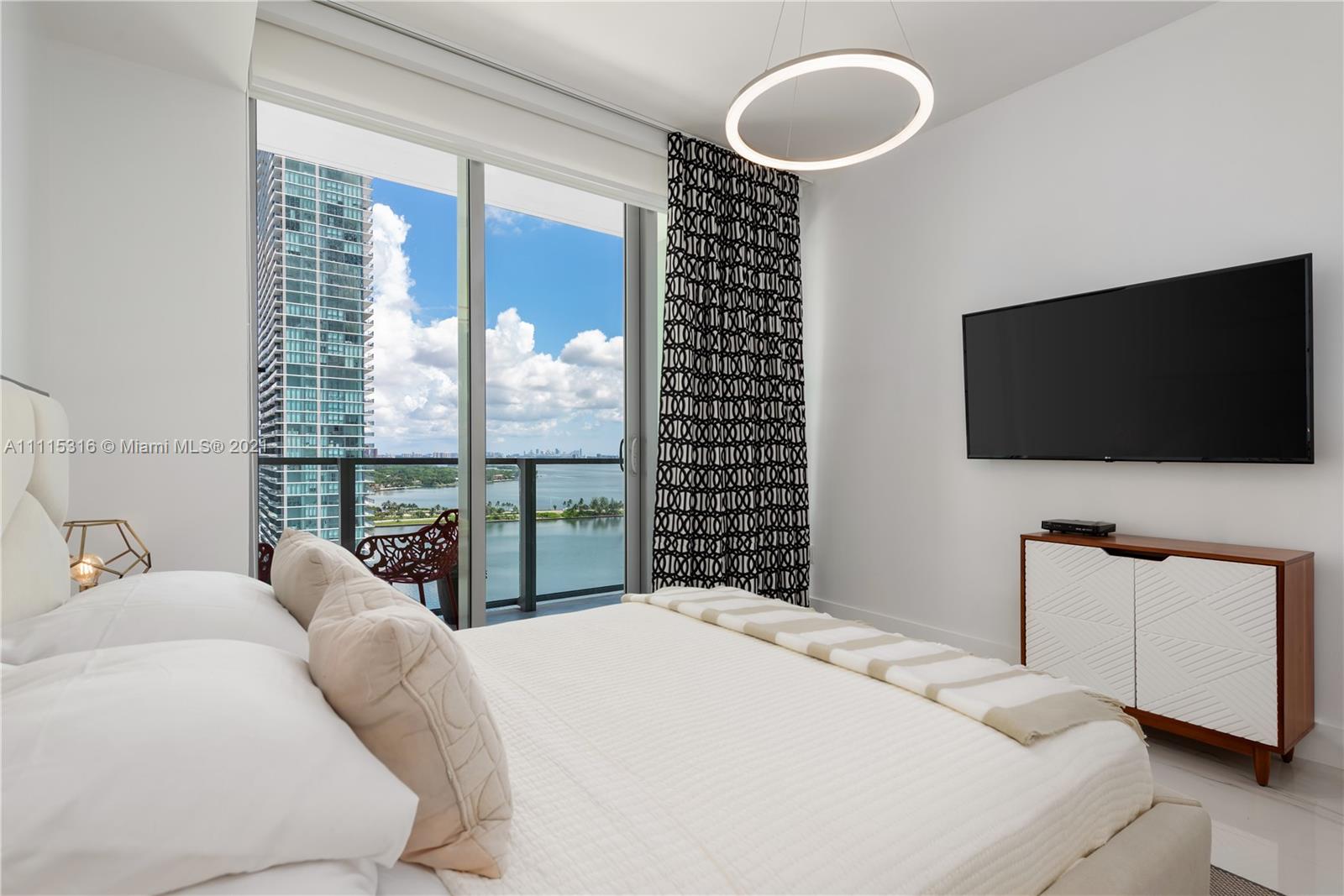 BISCAYNE BEACH CONDO - Residential