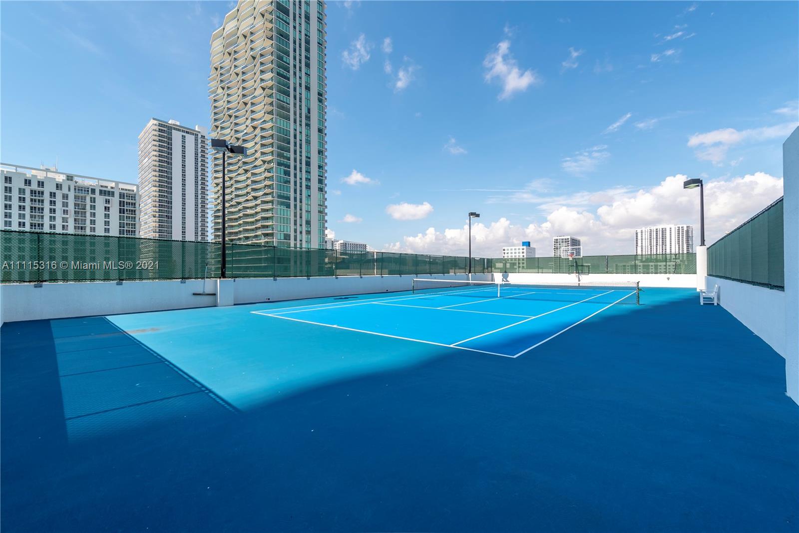 BISCAYNE BEACH CONDO - Residential