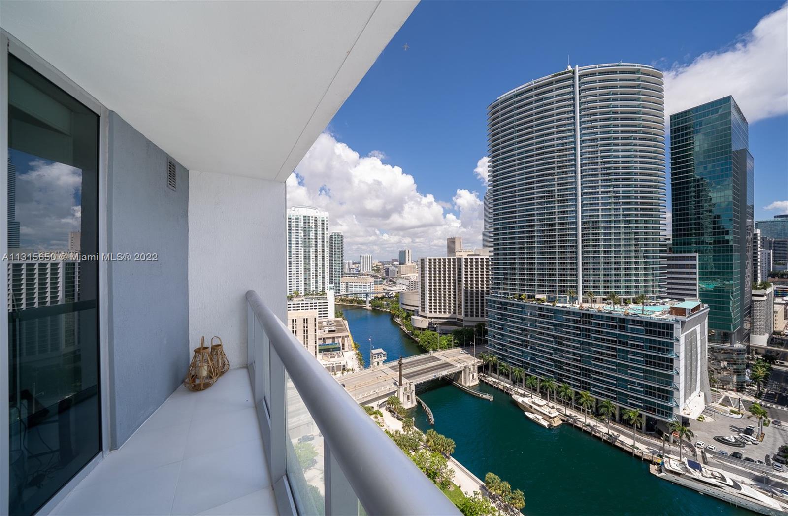 ICON BRICKELL - Residential Lease