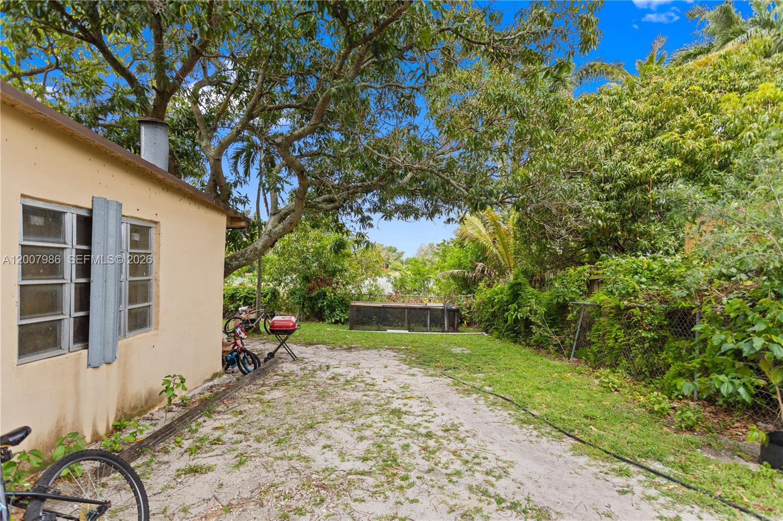 SILVER BLUE LAKE ESTATES - Residential