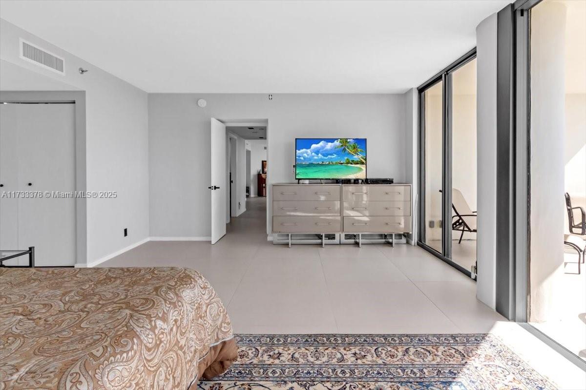 WILLIAMS ISLAND - Residential