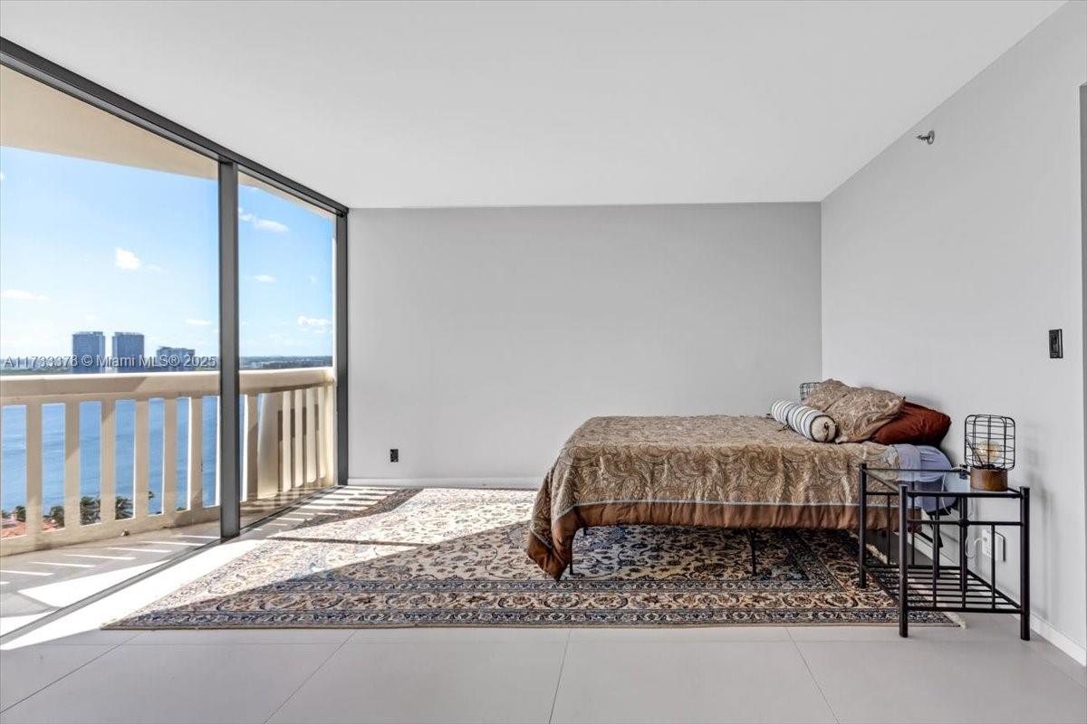 WILLIAMS ISLAND - Residential