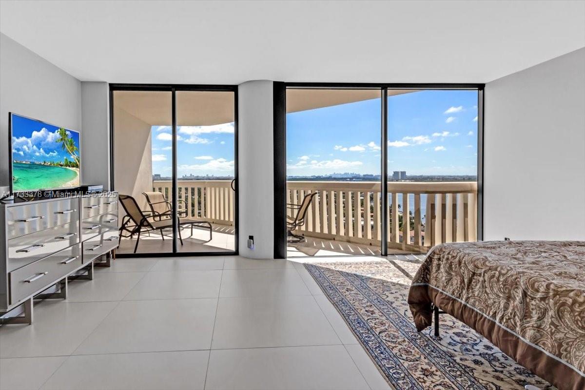 WILLIAMS ISLAND - Residential