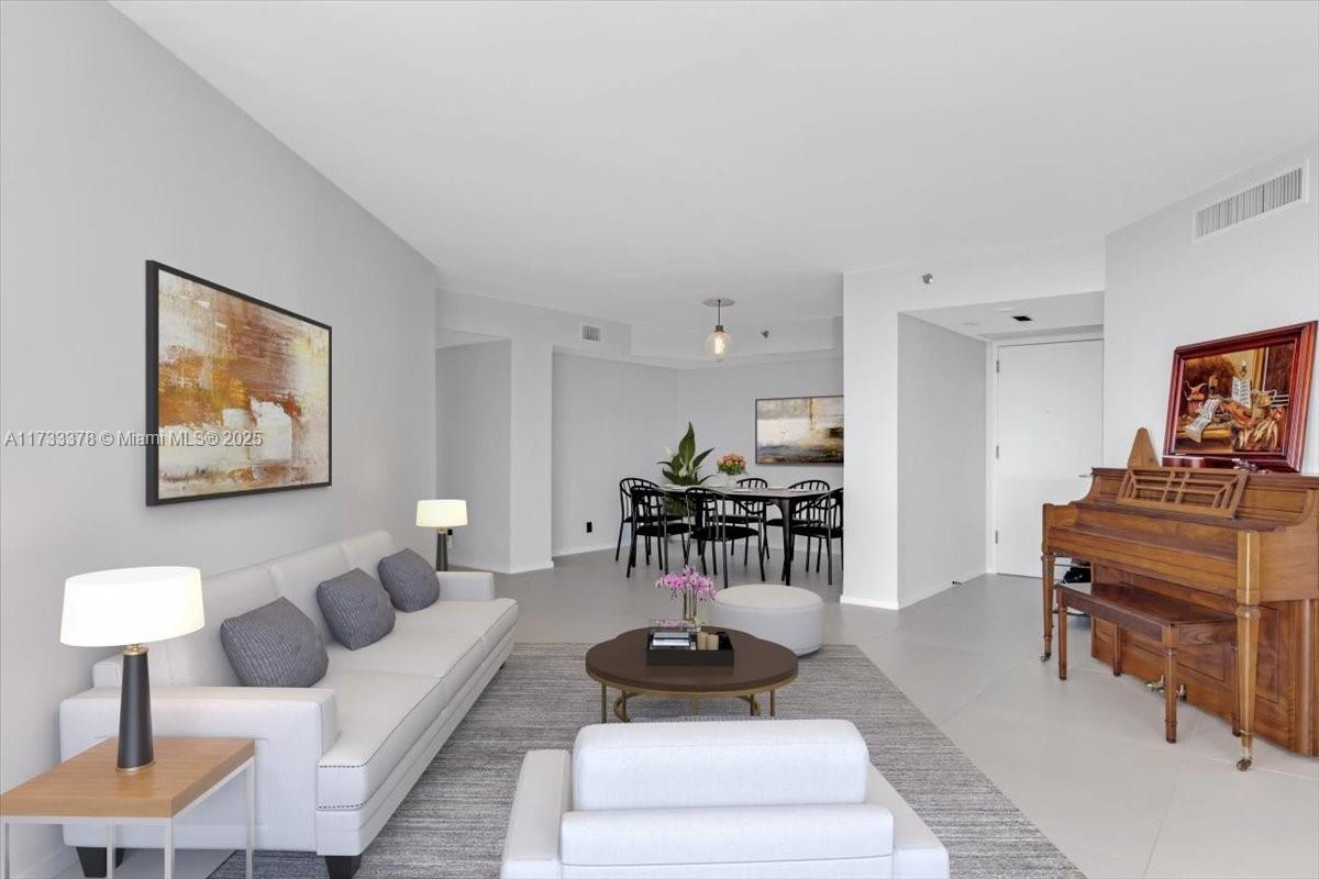WILLIAMS ISLAND - Residential