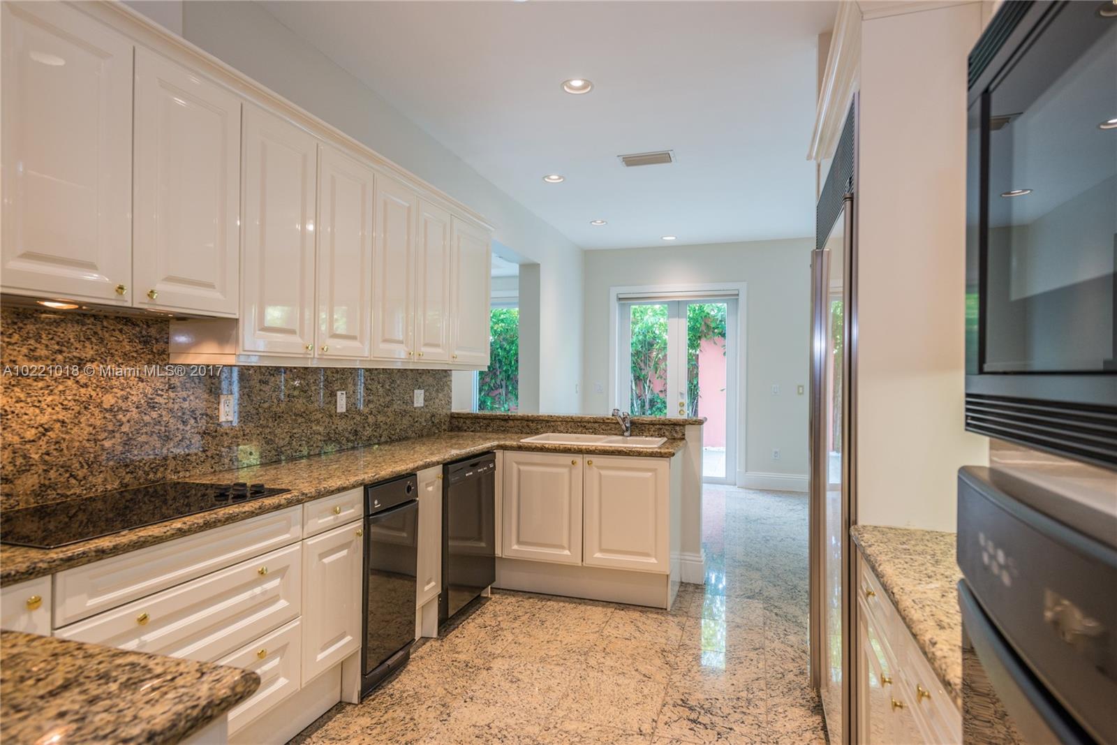 Villas De Vizcaya - Residential Lease