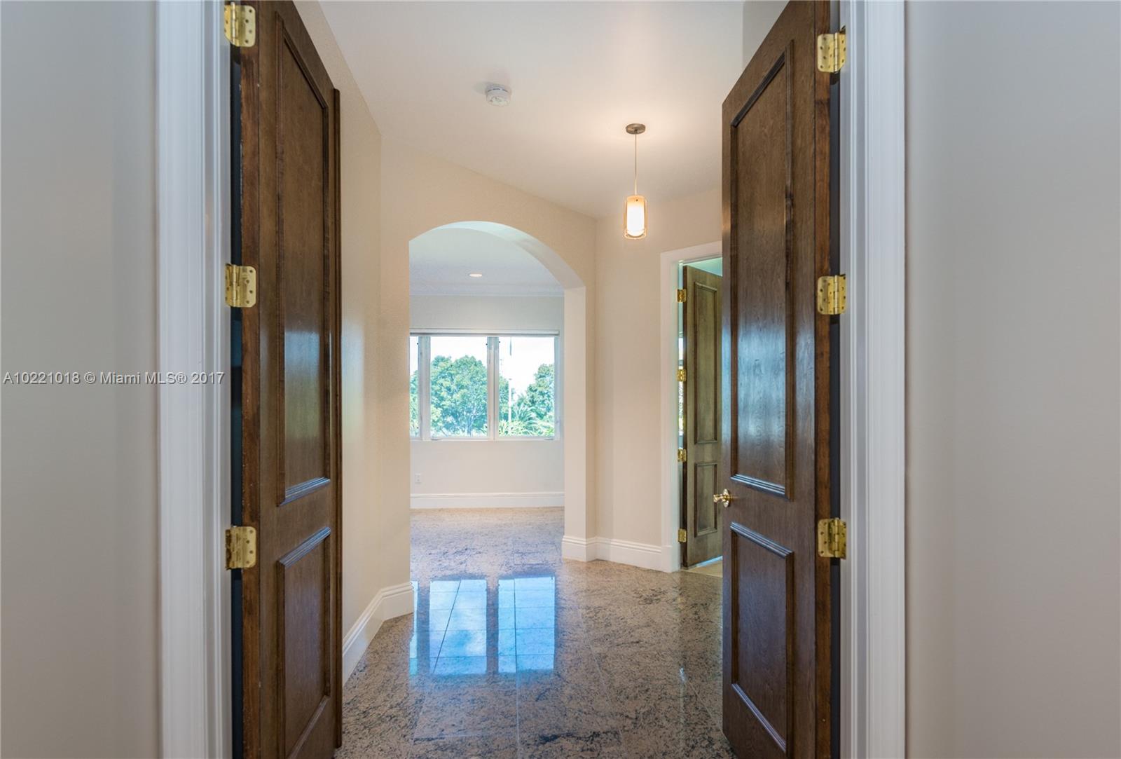 Villas De Vizcaya - Residential Lease