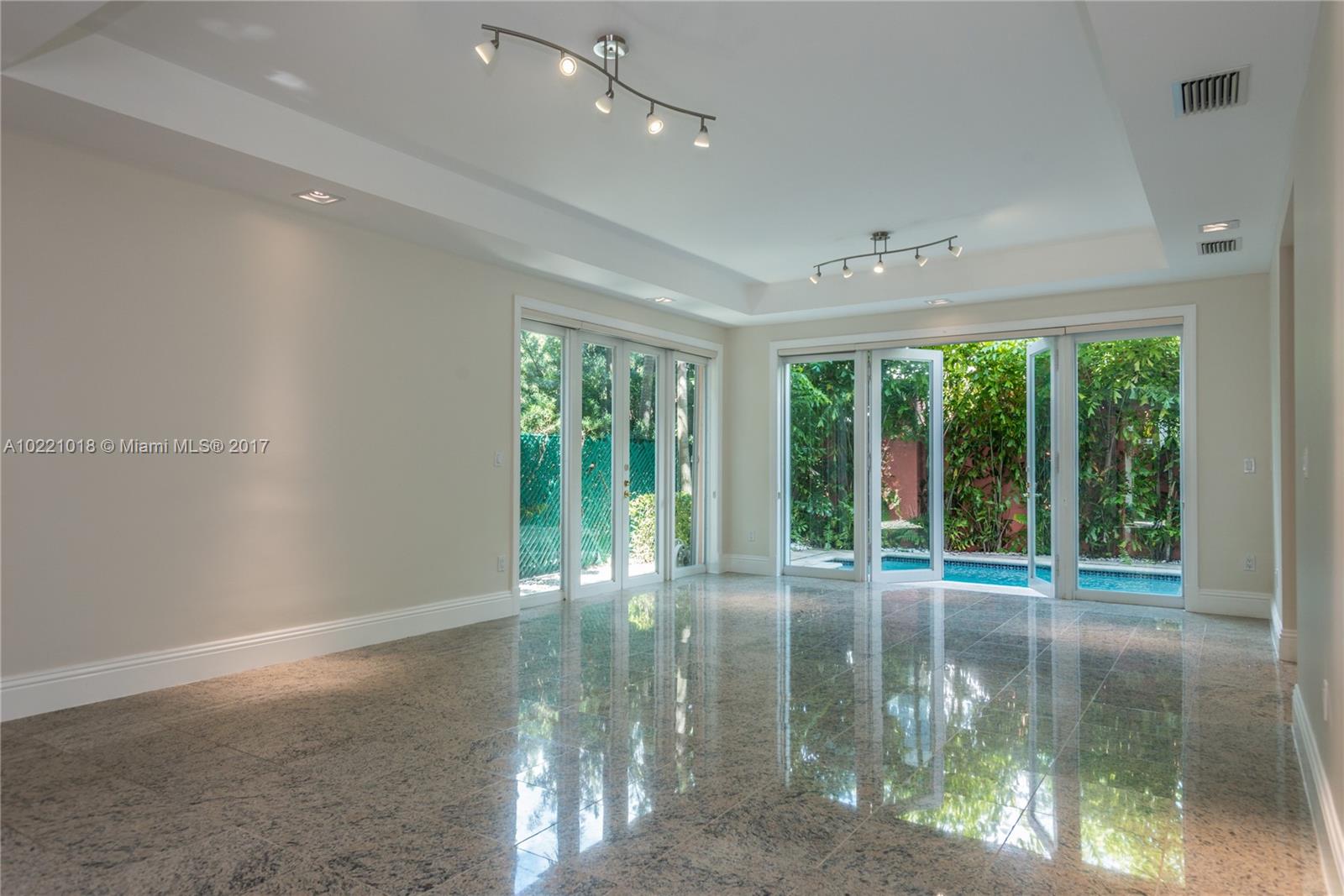 Villas De Vizcaya - Residential Lease