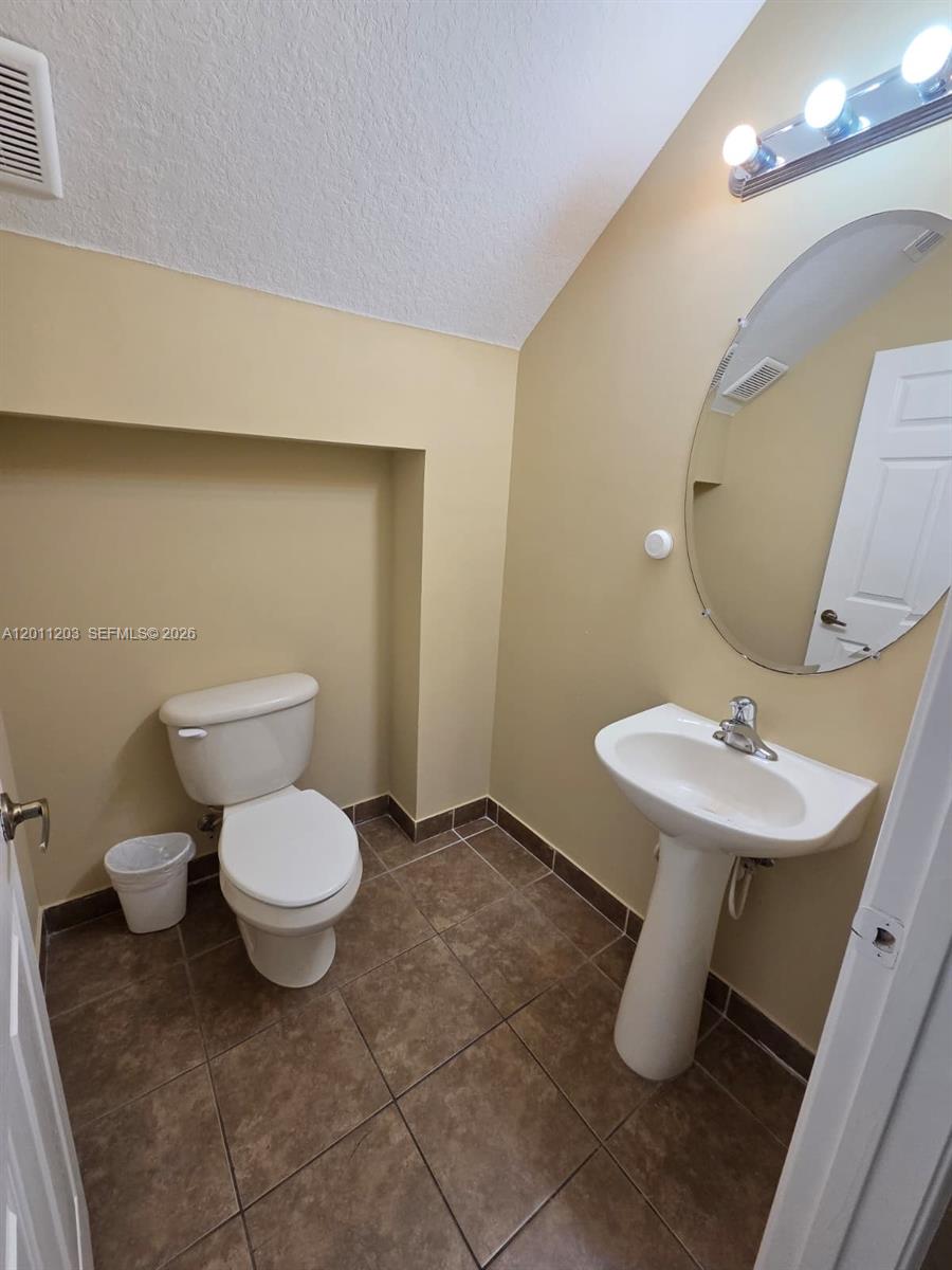 TUSCAN VILLAS CONDO - Residential