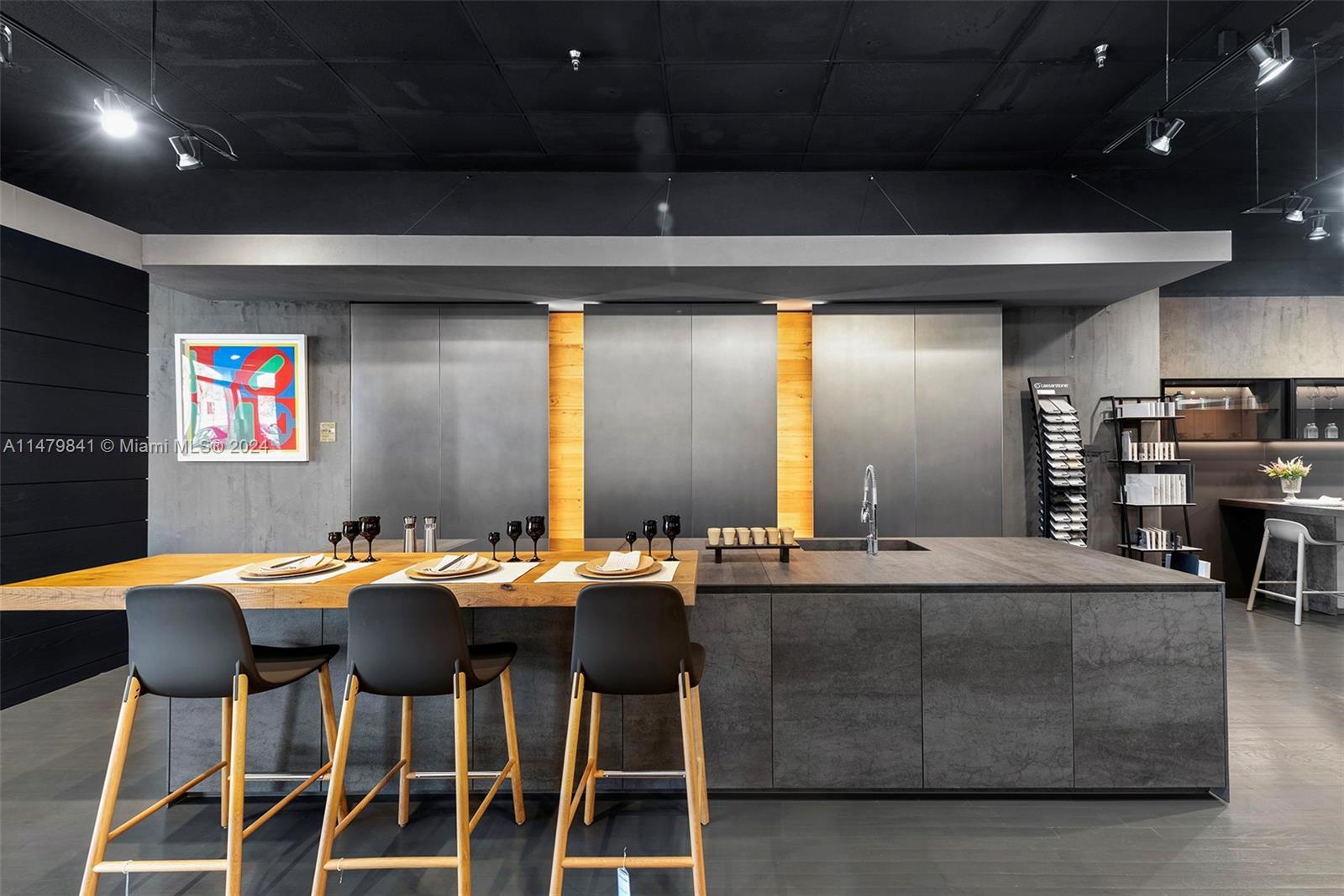 ATLANTIC ISLAND - Residential