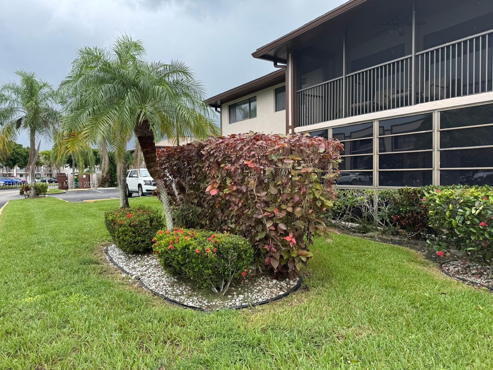 BELFORT CONDOMINIUM G - Residential