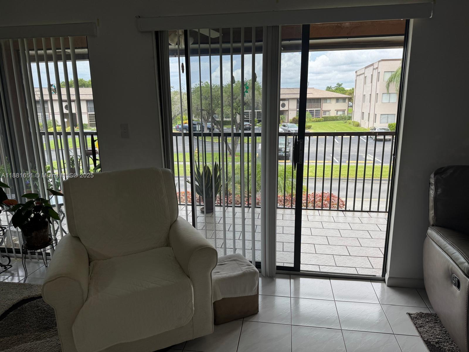 BELFORT CONDOMINIUM G - Residential