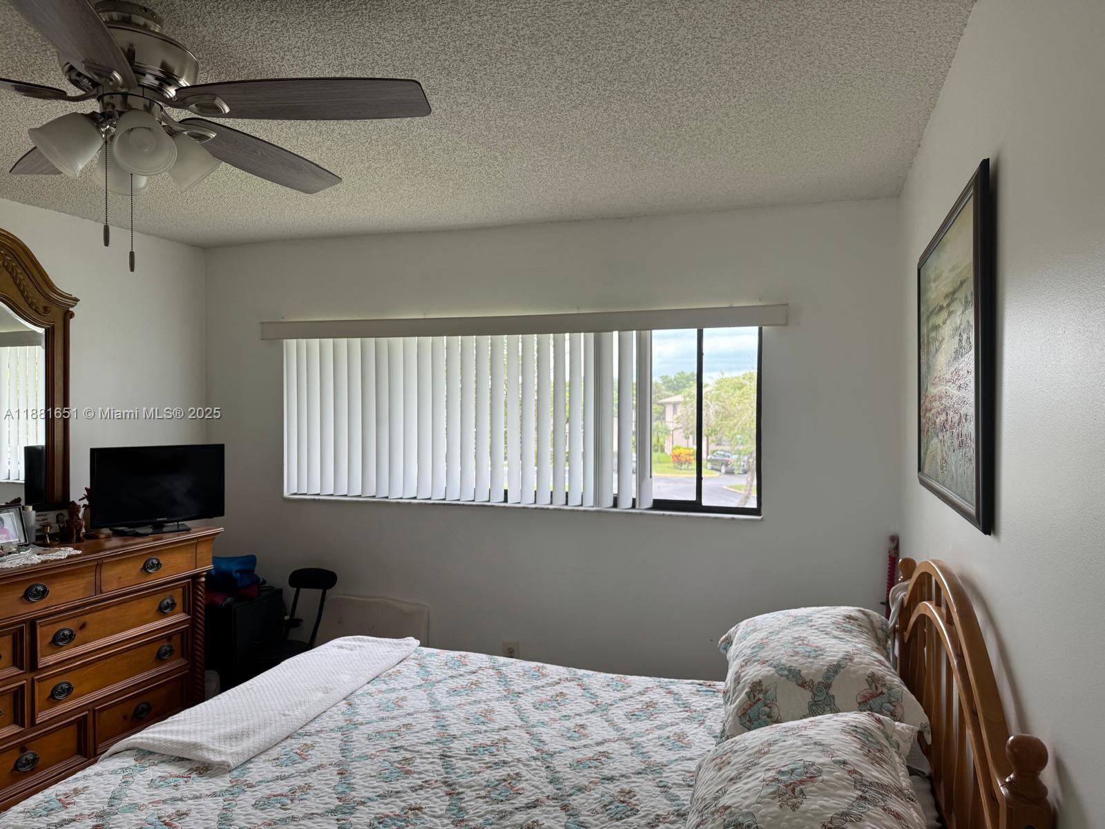 BELFORT CONDOMINIUM G - Residential