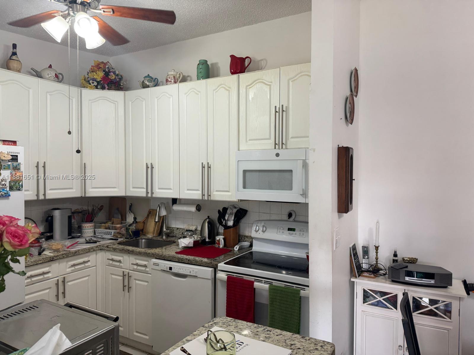 BELFORT CONDOMINIUM G - Residential