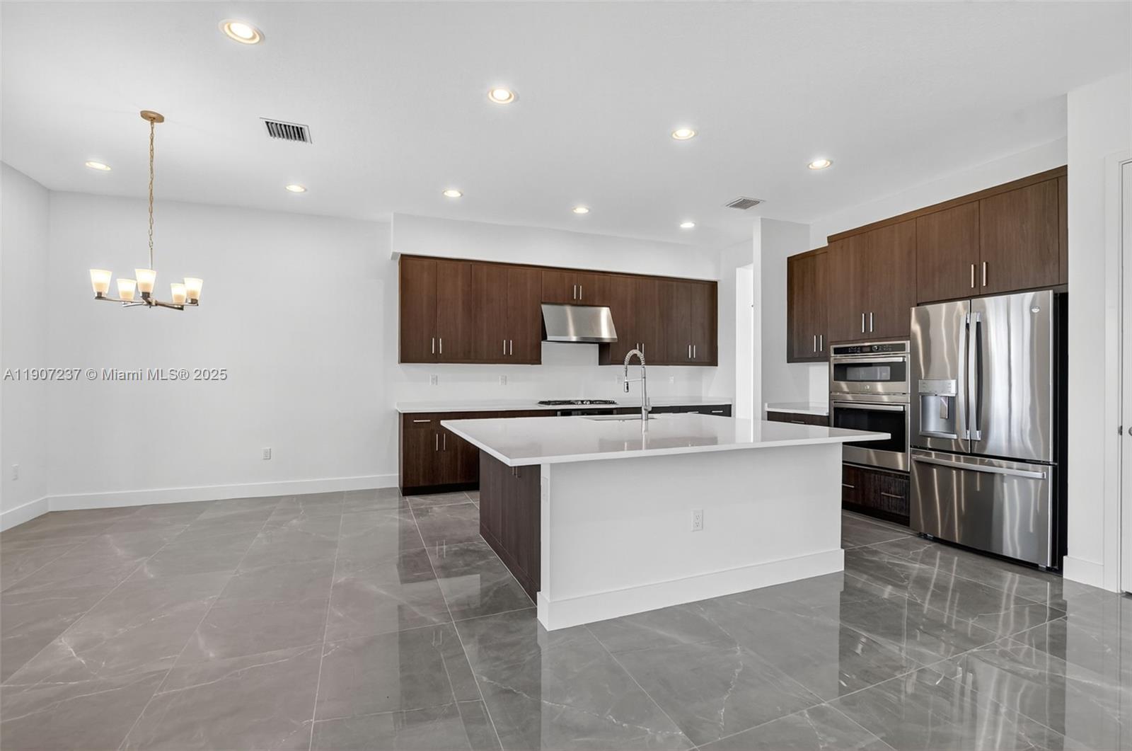 BOCA RATON GOLF COURSE PU - Residential Lease