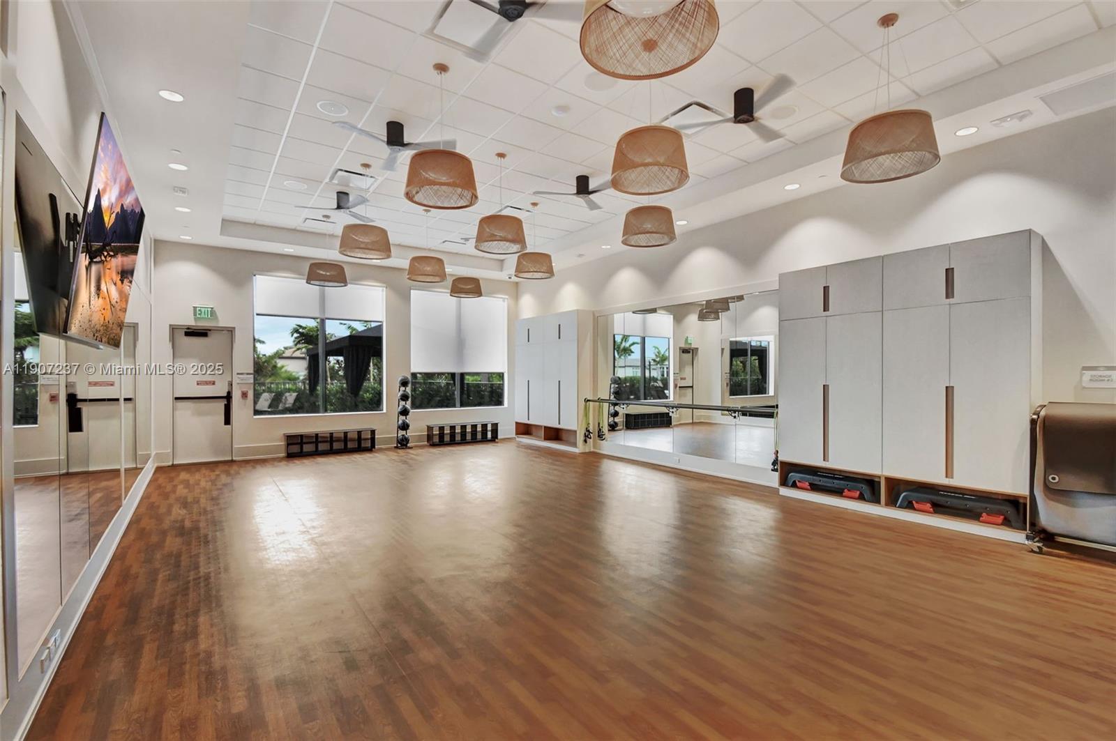 BOCA RATON GOLF COURSE PU - Residential Lease