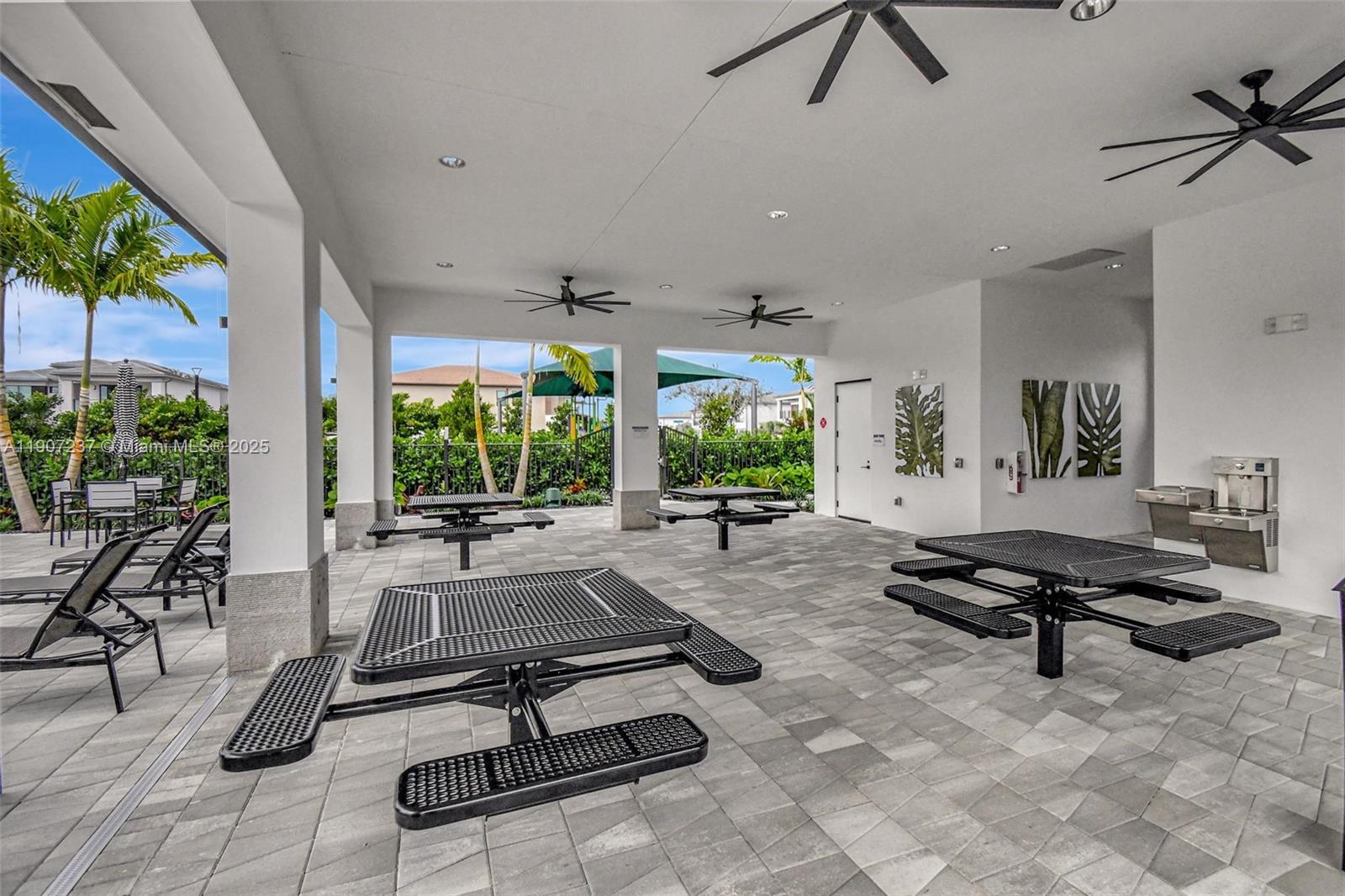 BOCA RATON GOLF COURSE PU - Residential Lease