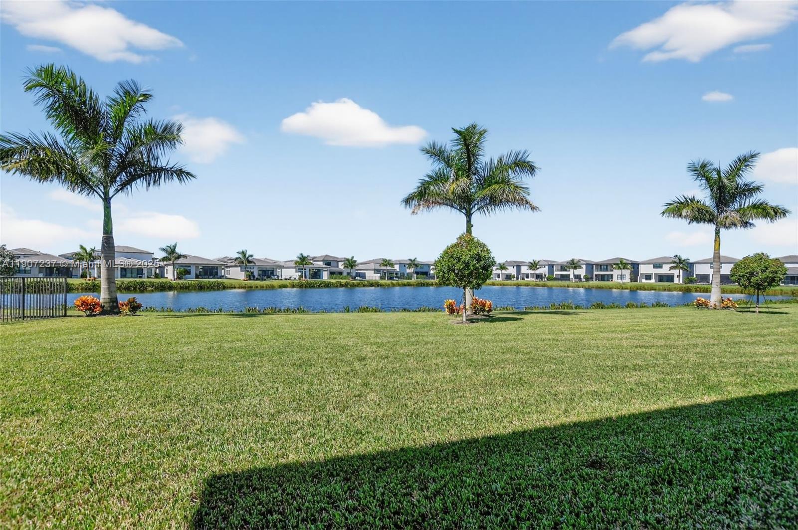 BOCA RATON GOLF COURSE PU - Residential Lease
