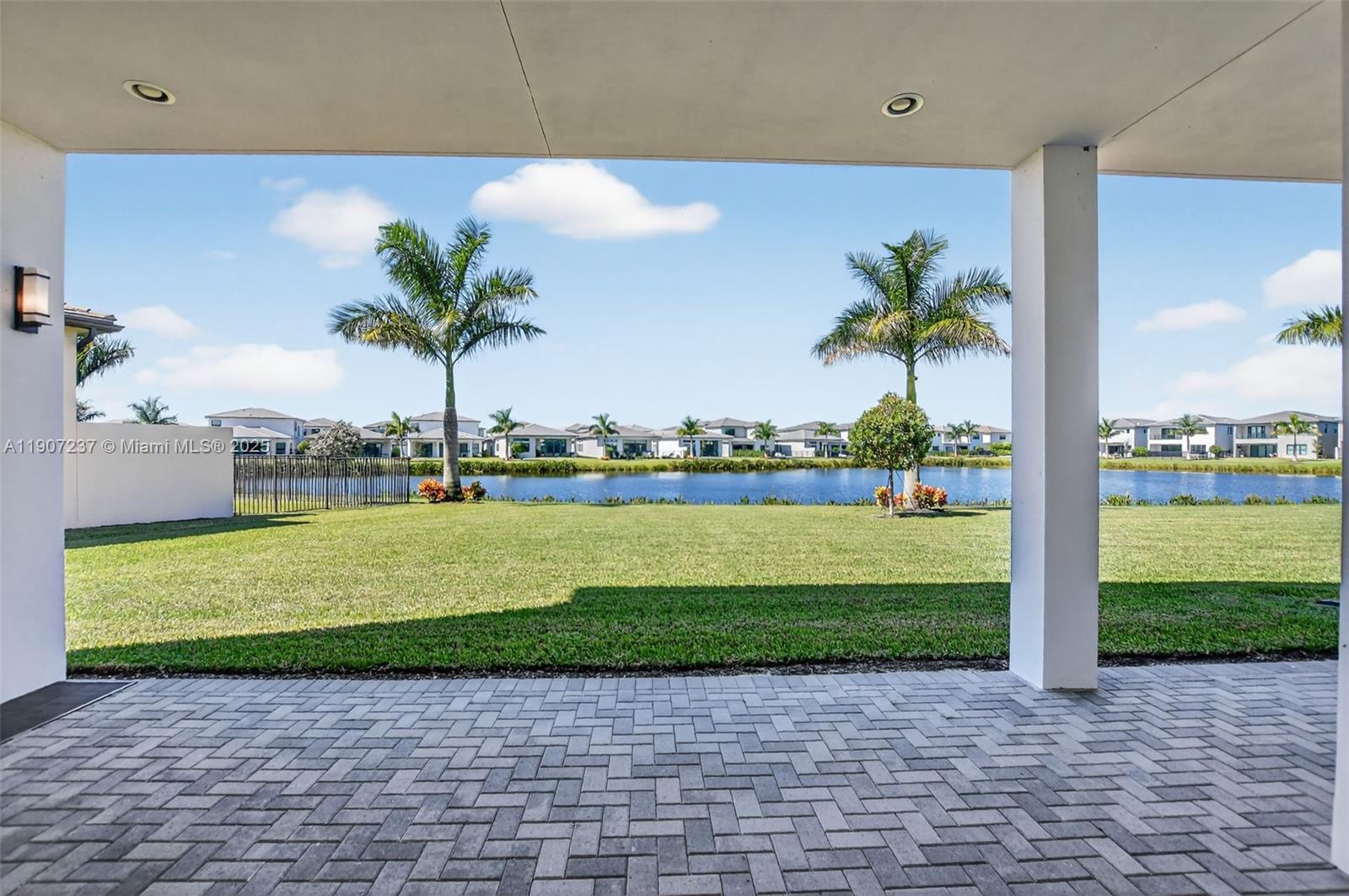 BOCA RATON GOLF COURSE PU - Residential Lease